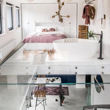 Hedo & Art Loft - Old Town Apartment Познан Екстериор снимка