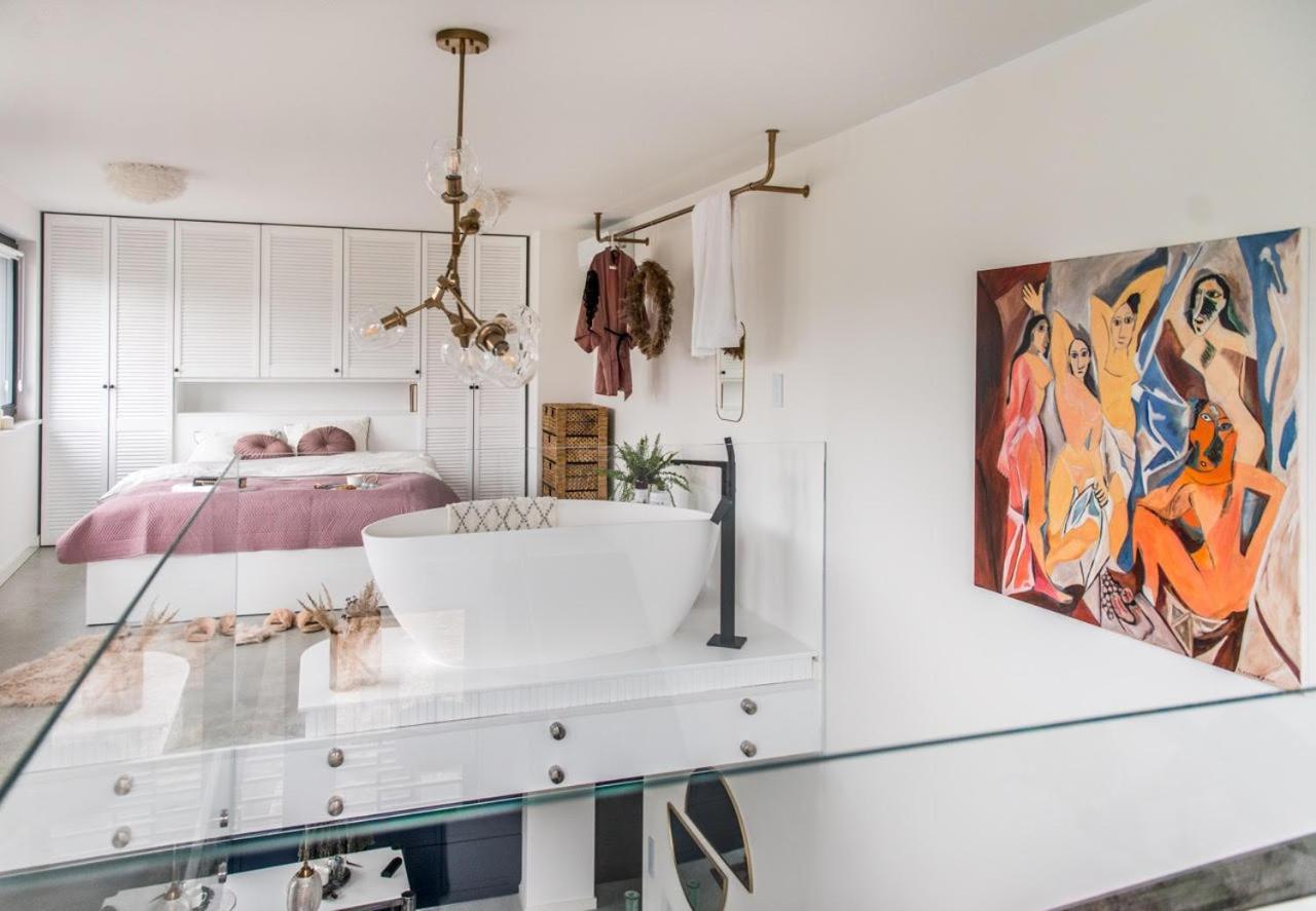 Hedo & Art Loft - Old Town Apartment Познан Екстериор снимка