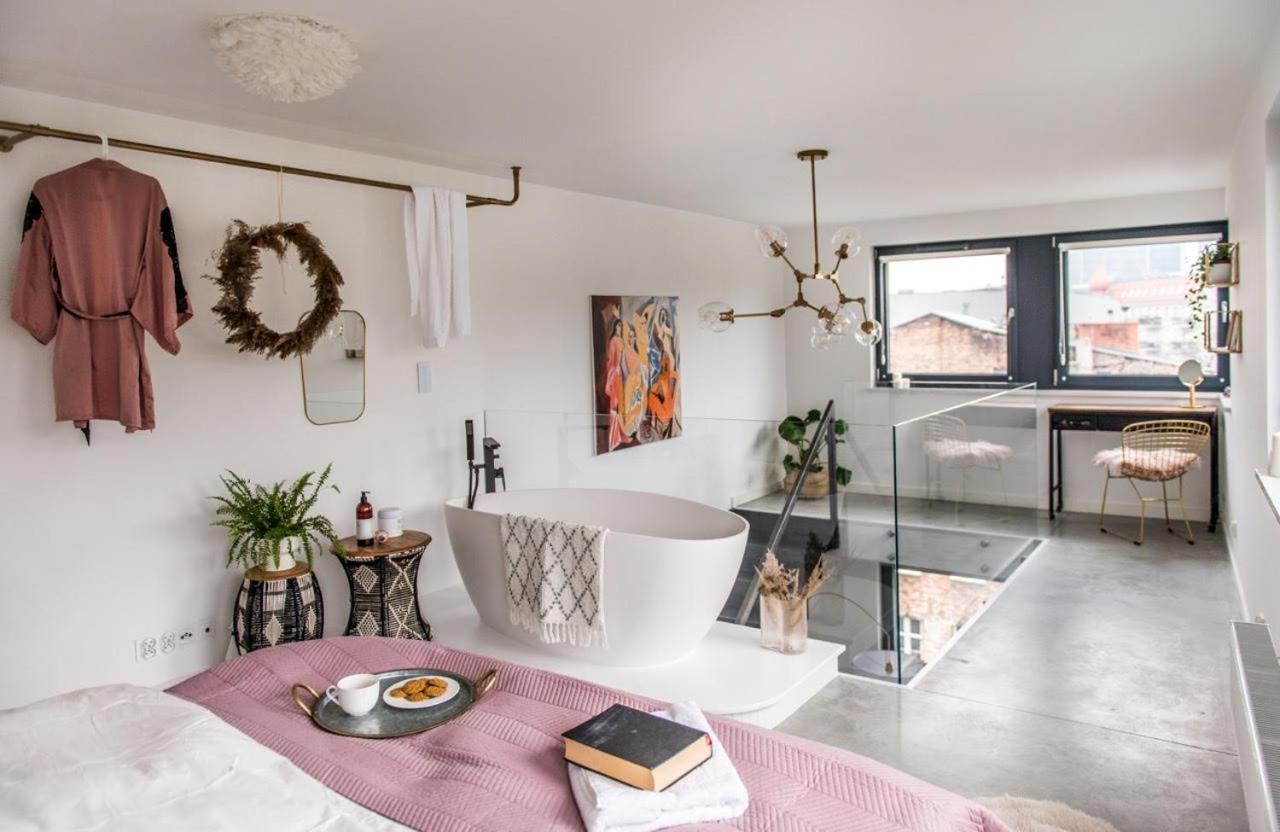 Hedo & Art Loft - Old Town Apartment Познан Екстериор снимка