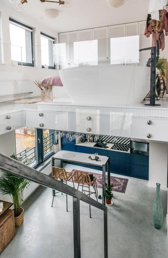 Hedo & Art Loft - Old Town Apartment Познан Екстериор снимка