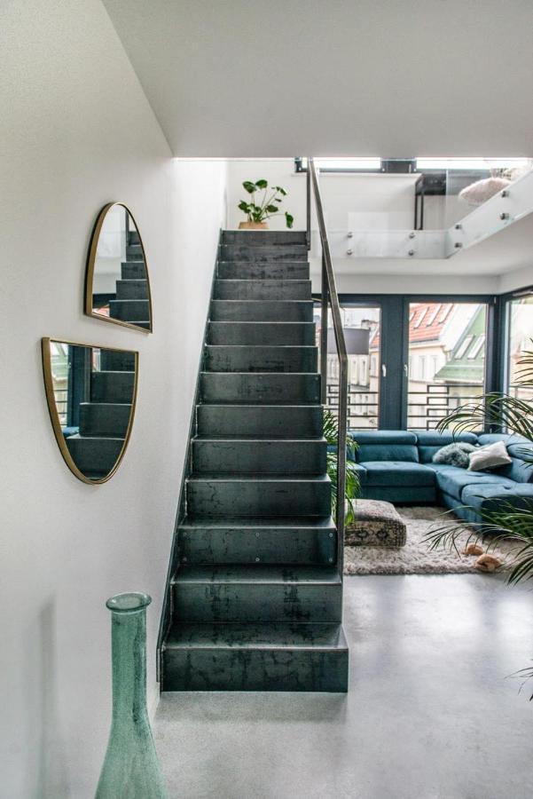 Hedo & Art Loft - Old Town Apartment Познан Екстериор снимка